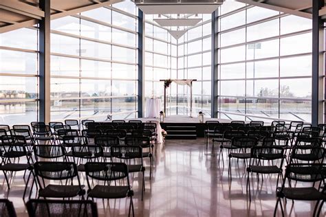 Boathouse Vows & Events.